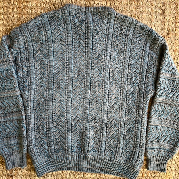 Vintage upcycled Savane Gray Sweater with Dog Design - Picture 8 of 8